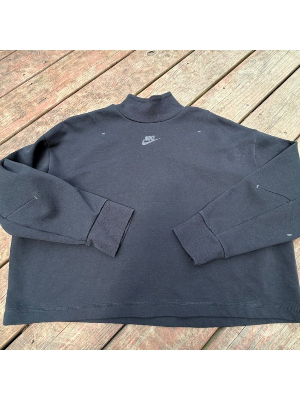 Nike Black Crewneck Sweatshirt M Logo Front Casual Cotton Blend